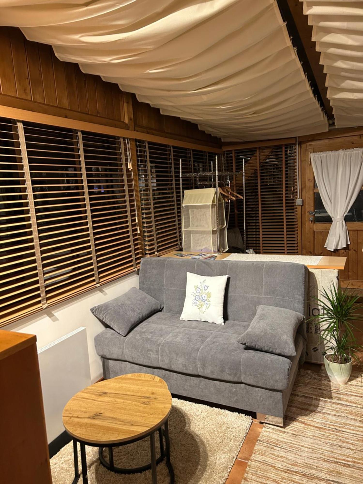 Miniferienwohnung Fuer Unkompliziertes Naturliebhaberpaerchen Payerbach Bagian luar foto